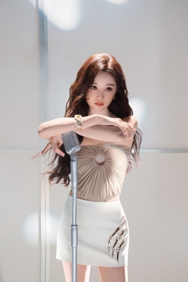 4b1a93f21s31d3c1ff6eb9c379bb8bfc.jpg