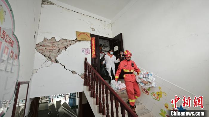 云南保山5.2级地震受伤人数升至9人8人已出院
