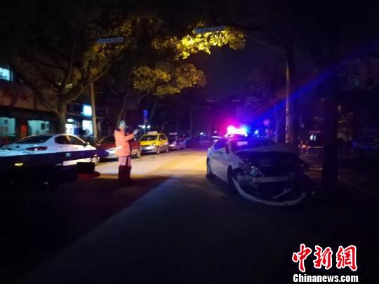 调查现场。 供图