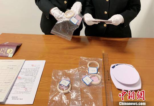 兰州海关严打濒危物种走私查获老挝入境象牙制品