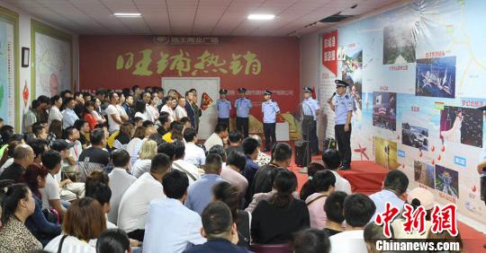 �ֳ����� ����ʢ ��