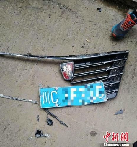 ���³��ϵ��µĳ��Ƶ�������� �ܻݾ� ��