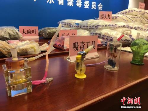 ����ͼ <a target='_blank' href='http://www.chinanews.com/' _fcksavedurl='http://www.chinanews.com/'>������</a>���� �����F ��