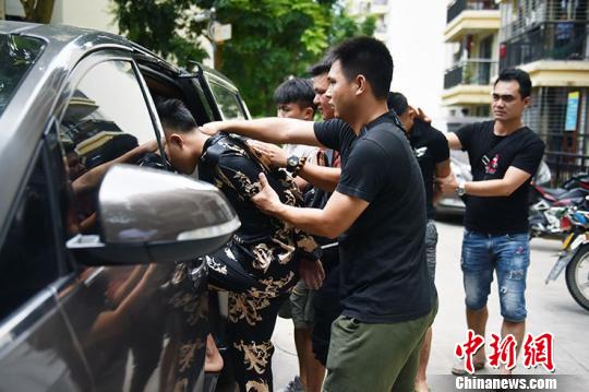 ���Ͼ��������������թƭ&ldquo;�������&rdquo;�ж���ץ���ֳ�������ʡ��������ͼ