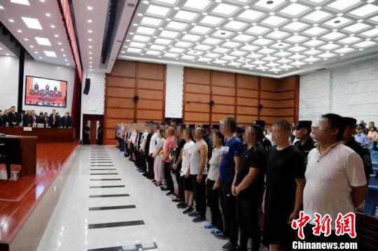 图为庭审现场。 石恺 摄