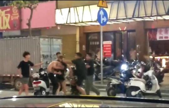 点击进入下一页