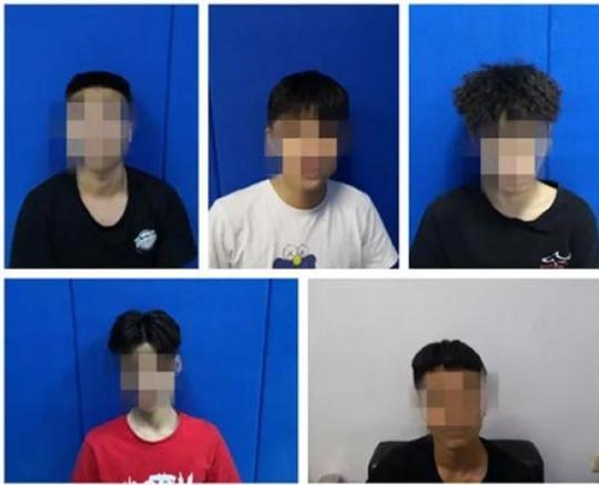 点击进入下一页