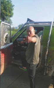 点击进入下一页