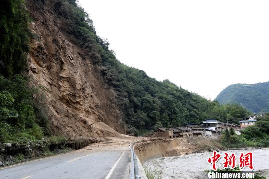 �Ĵ����˱�����һ��������ǧ�˽���ת��