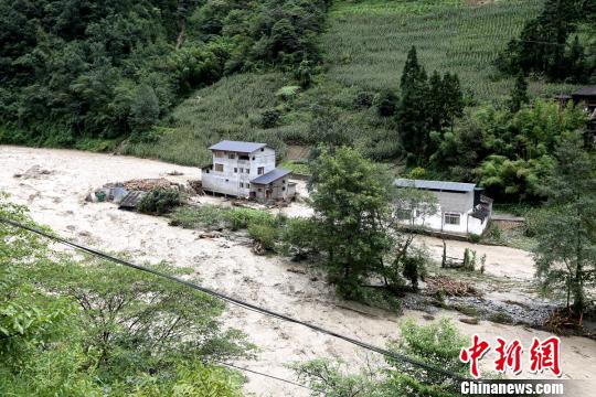 ��ˮ���ǡ���ɣ�� �� ��