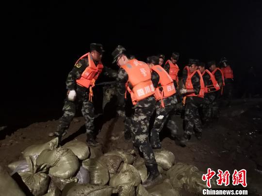 �侯�ٱ����վ�Ԯ������־�� �� ��