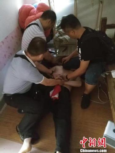 ���ݾ���ץ���������ʯ�ֽ��Ĵ�һ��������������������Ԭĳ��������ͼ