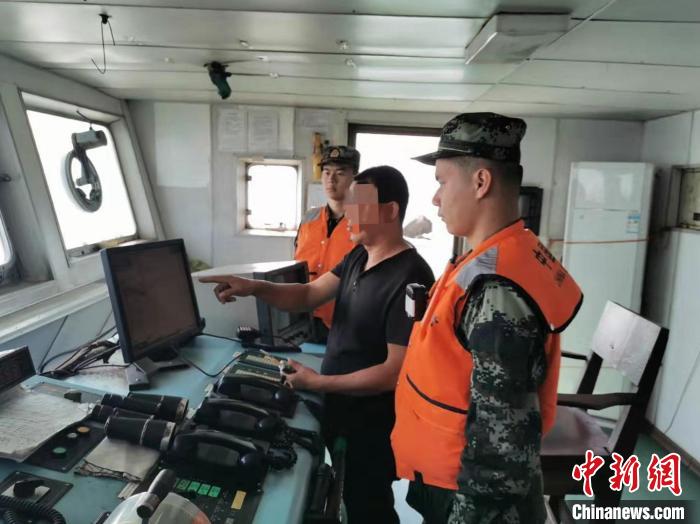 ͼΪ����ִ����Աѯ��Υ�������ˡ���Ԭ���� ��