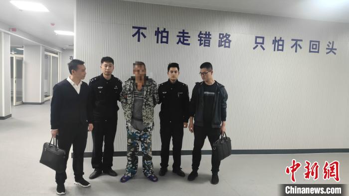 浙江江山警方抓获一潜逃二十七年命案逃犯