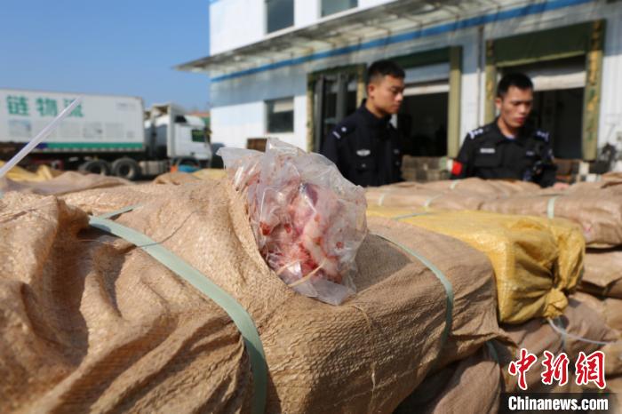 ͼΪ���ؼ�˽���Ų�۵�������˽��Ʒ ������ ��