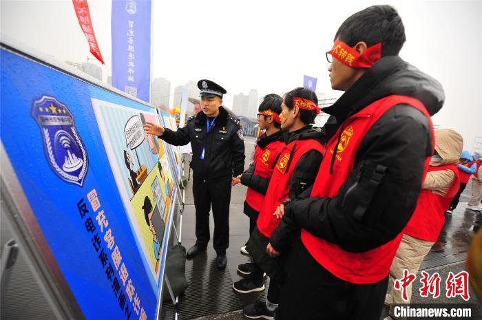 ����־Ը�߽������֪ʶ��������ͼ