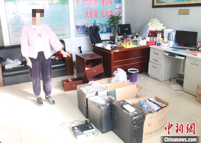 ͼΪ����������ָ���ֳ���������������ͼ ��