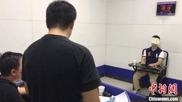 ������������ϵ�е���թƭ���永�ʽ��800��Ԫ