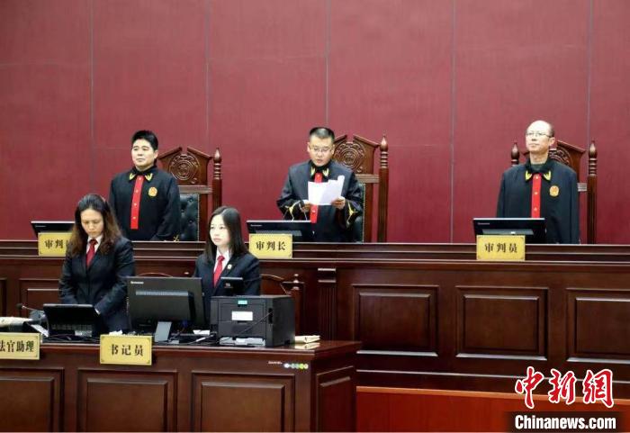 庭审现场。阳泉市郊区人民法院供图