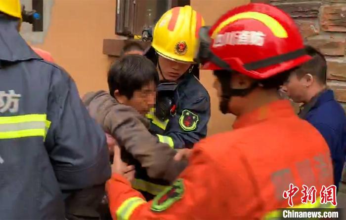 �Ĵ�һʩ��������ˮ������̮��3������ѹ���˳ɹ����