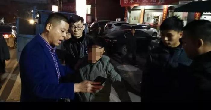 点击进入下一页