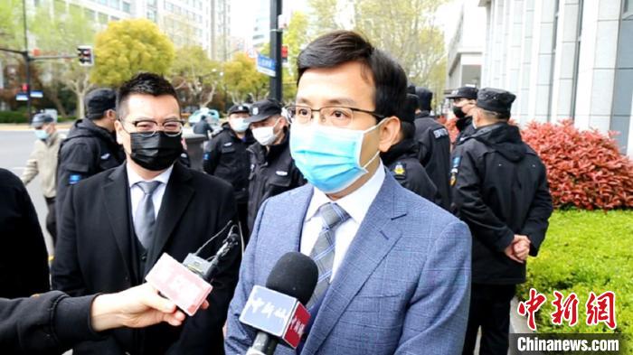 ��������ˬ���߰����У�˫�������Ǹ