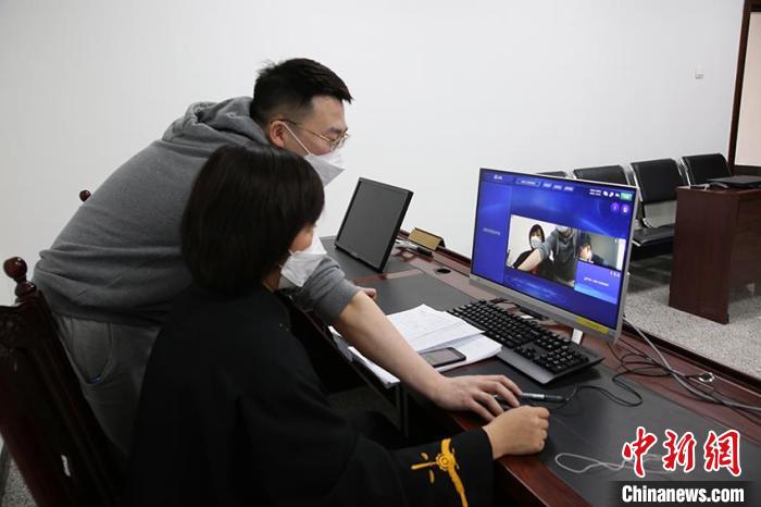 ���繤��ʦΪ&ldquo;�ƿ�ͥ&rdquo;���� �������д�Ӫ������Ժ��ͼ