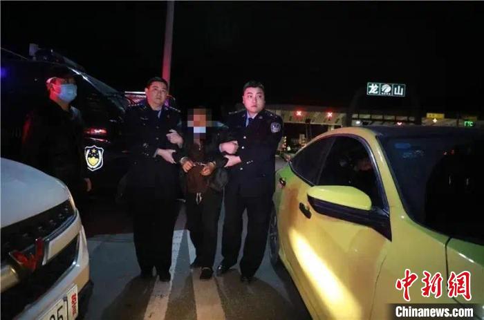 ����һǱ��35�������ӷ�����������ð���׵�����δ������