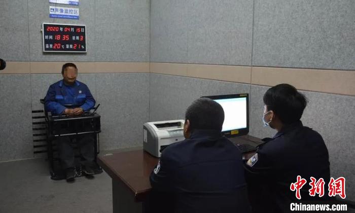 ͼΪ��ĳ������ץ�񡣾�����ͼ