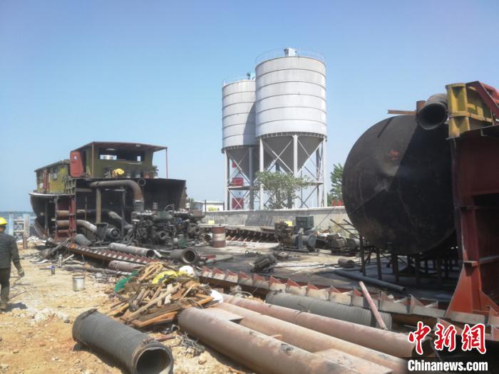 ���Ƿ��ɿ���������(�������˹����ְ���־ֹ�ͼ) ��ǿ ��