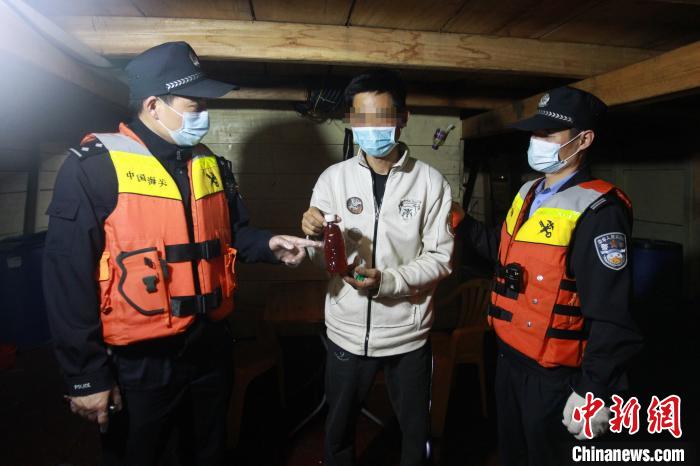 ���ݺ������������˽�־ּ�˽����ල�永��Ա��ȡ��˽������Ʒ ���� ��