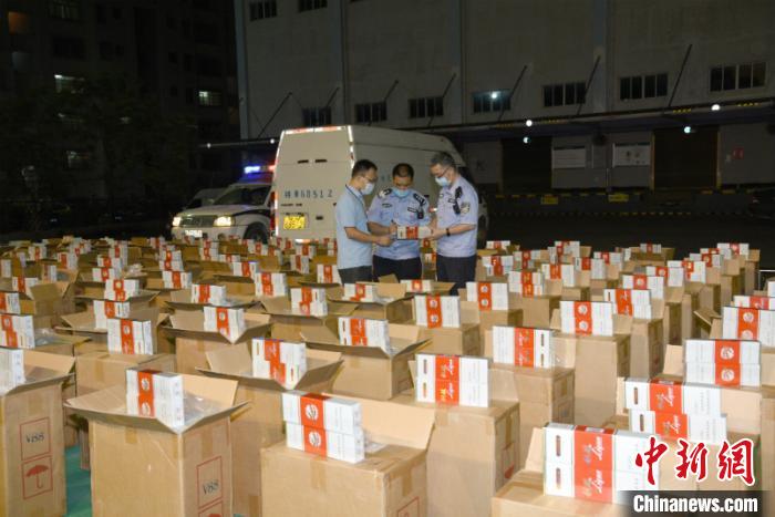 ���ؼ�˽�񾯶Բ���������˽�뾳�����̽������ Ҧ���� ��