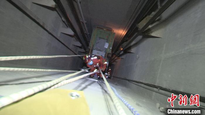 ��Ԯ��Ա�µ����ݾ���ʵʩ��Ԯ ������ ��