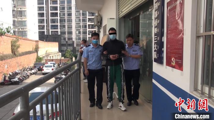 ͼΪ��ĳ�Ǳ����������й����������־���������������ӽ��ܵ��顣�������й����������־ֹ�ͼ ��