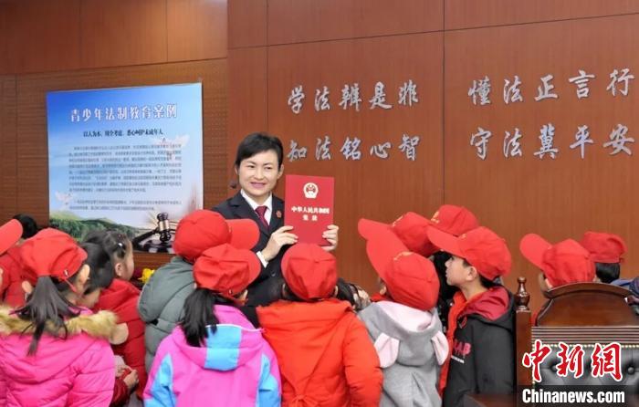 �����Ժ���԰��ͷ��������ֺ�δ������Υ�����������������