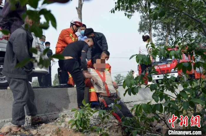 ���˺����ڹ�����ʮ���Сʱ�����ӻ��˲�䡣����·ƽ ��