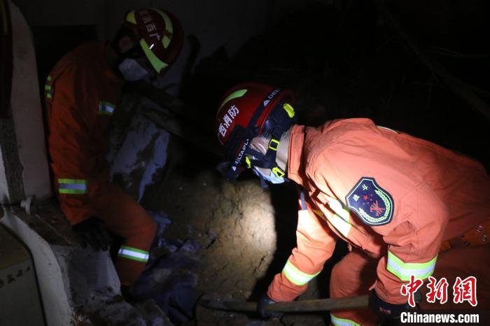 ͼΪ��Ԯ�ֳ�������� ��