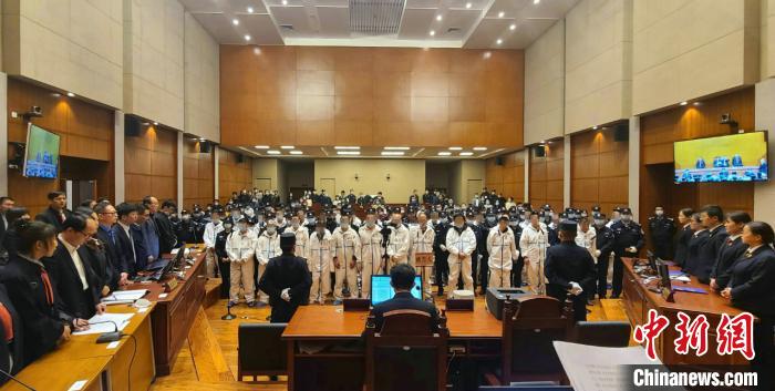 ͼΪͥ���ֳ������Ժ�� ��