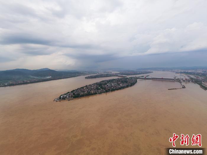 ���������������ֳ�����ˮλ2.22�׺�ˮ