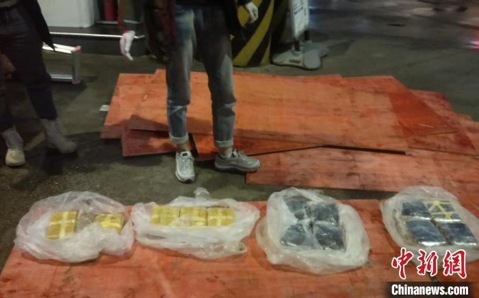 �������Ķ�Ʒ���Թ����� ��ͼ