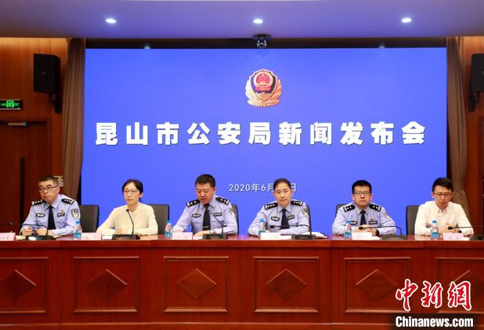 ������ɽ�����ƻ��ش���Ϸ��Ұ����ڲ���ģ����Ԫ