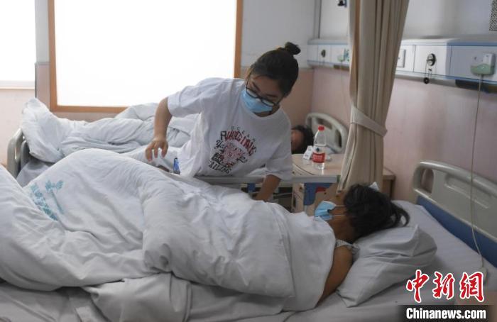 ���붫��ҽԺ�ڵ��¹����߽������ơ������� ��