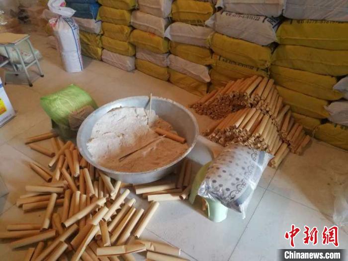 ɽ�������ƻ��ش�Ƿ��Ʒ���ը�ﰸ�ɻ�ըҩ��Ʒ8600����