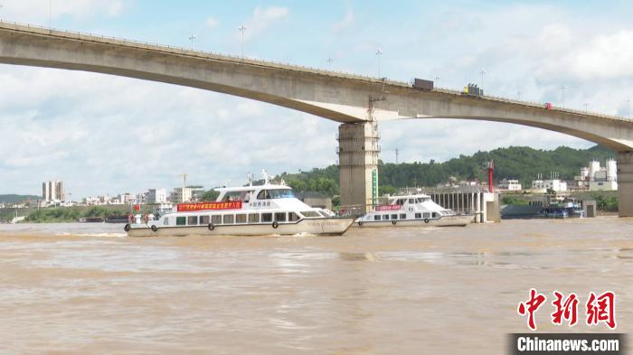 �㶫ʡ�����ۺ�ִ���ܶ�ִ����ͧ���� ������ ��