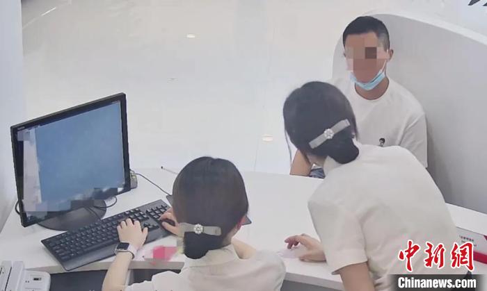 ���ݽ�����Ȱ�����թƭ�520������������ǧ��Ԫ