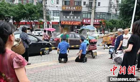 �Ĵ������ǹ���Ա��Ȱռ����Ӫ���̷��ٷ�ͨ������