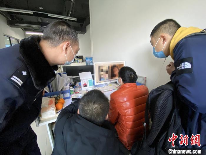 ȫɨ��ͨ��7������ֱ������ɫ����Ͱ�������δ������