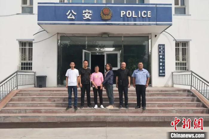 �������;���������ץ��Ǳ��22�������ӷ�