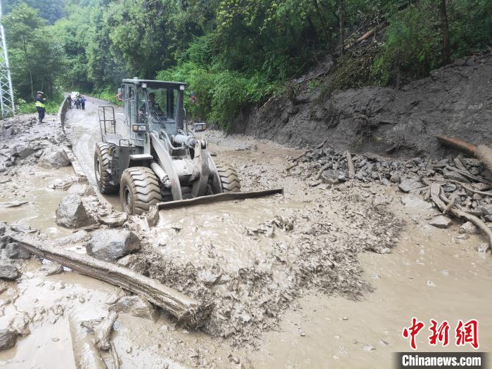 ͼΪ�侯�ٱ��������ʯ������Ԭ�� ��