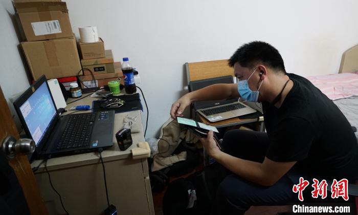 �����ֳ�֤�ݹ̶���������ͼ